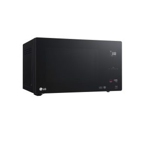 25L LG 1000W MS2596 Neochef from the front left corner